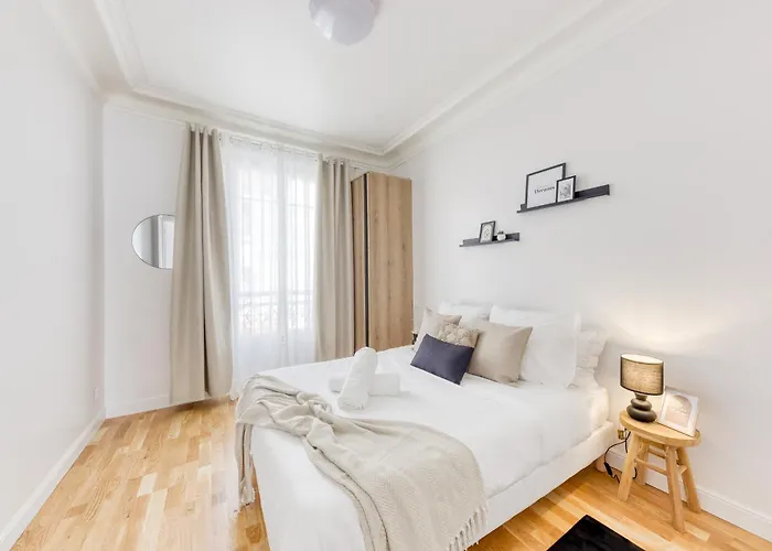 Appartement Metro 3\'Min - Parking - Ascenseur